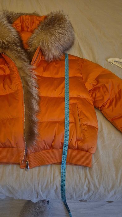 Куртки, пуховікі жіночі