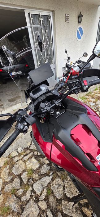 Vendo NC 750X DCT ano 2019 com 17 mil km