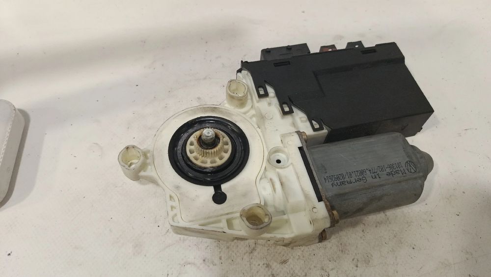 Motor vidro frente direito FIAT Ulysse (179_)