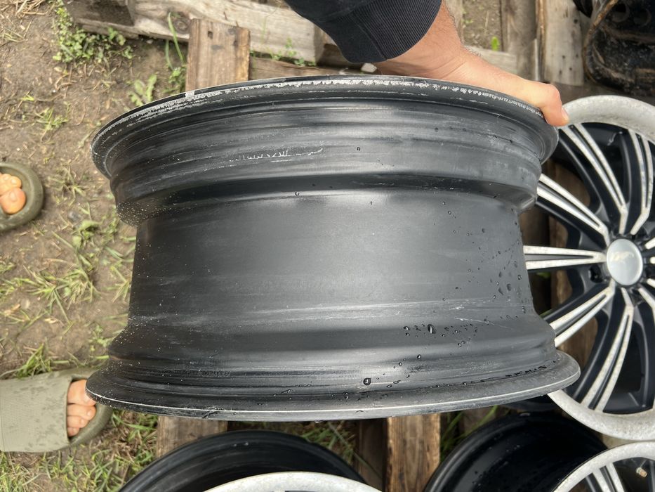 5/114,3 r18 et48 Renault Hundai Kia Титани