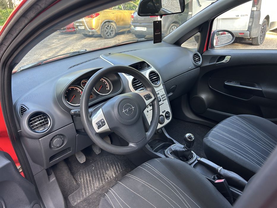 Opel Corsa D 1.0 benzyna 2008r. 5drzwi. Klima 190tys.