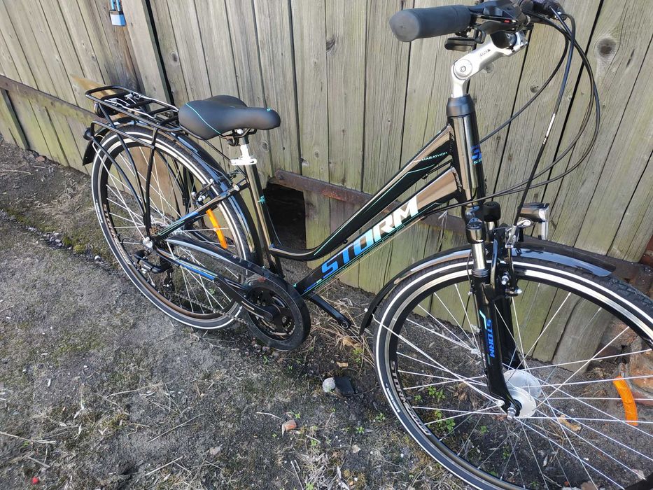 Rower Trekingowy Koła 28 - Aluminiowy - Przerzutki Shimano