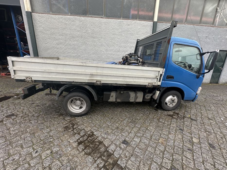 Toyota Dyna para peças