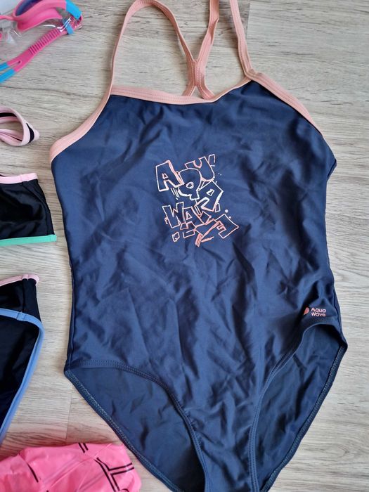 Zestaw basenowy- 2 kostiumy 158-164 ,okulary,piłka