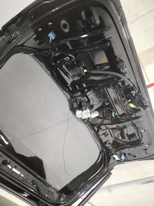 Touareg III електро кришка доводчик крышка багажник электро привод