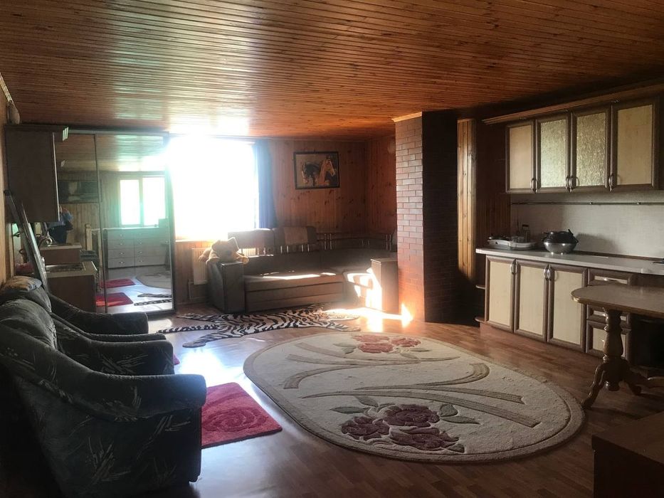 Продається будинок для відпочинку та бізнесу в с.Фастівець