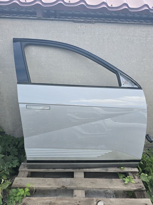 Двері  Hyundai ioniq 5 25.26 рік