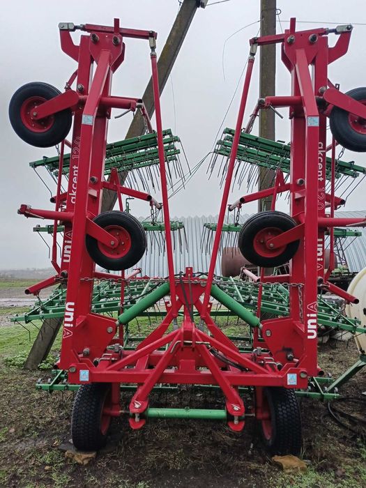 Пружинна борона UNIA AKCENT 12, штригельна, пружина d 7 мм, 2014 р.в.