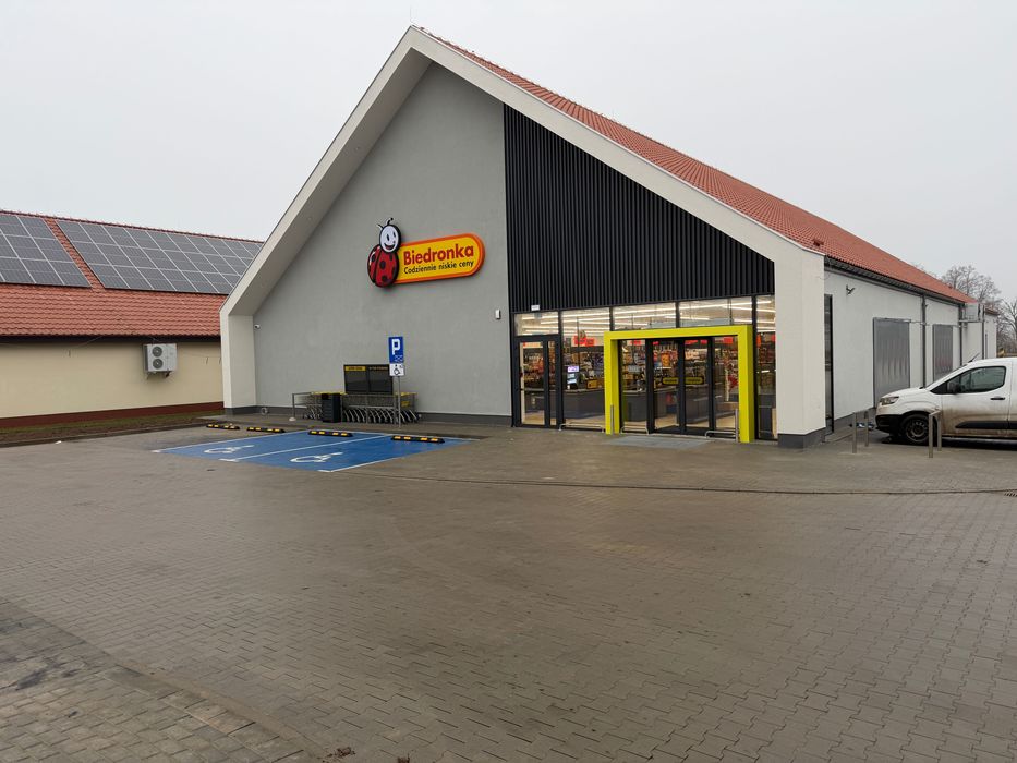 Biedronka lokale handlowe sprzedam
