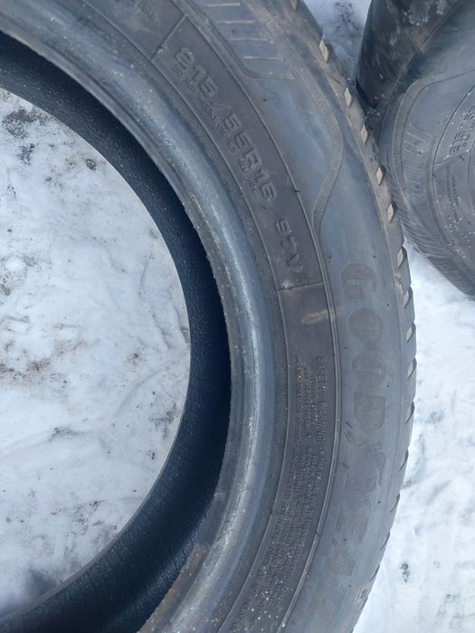 Goodyear Vector 4Seasons G-3 215/55R16 97 V XL