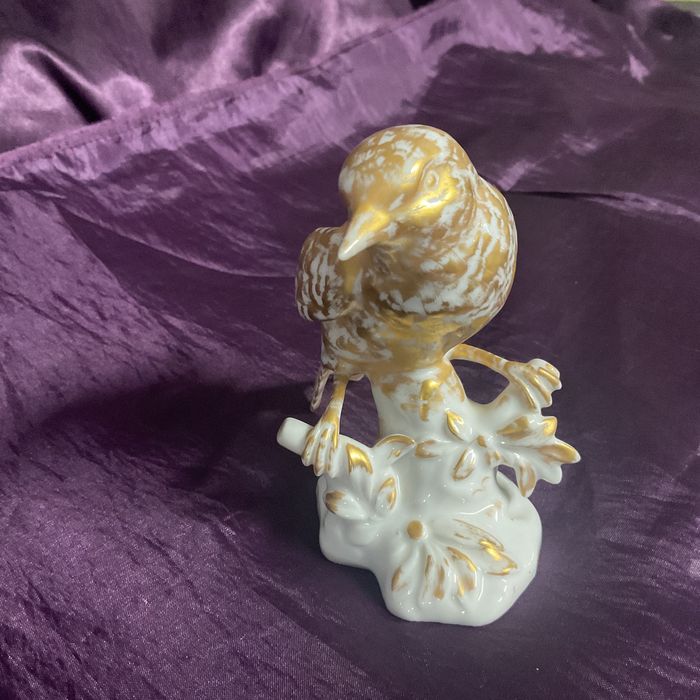 Passarinho em Ramos vista alegre pintura manual a ouro 13 cm