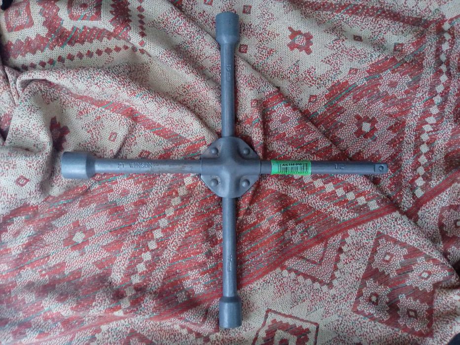 Балонний ключ для коліс авто Winso посилений 17-19-21 мм 1/2 дюйма