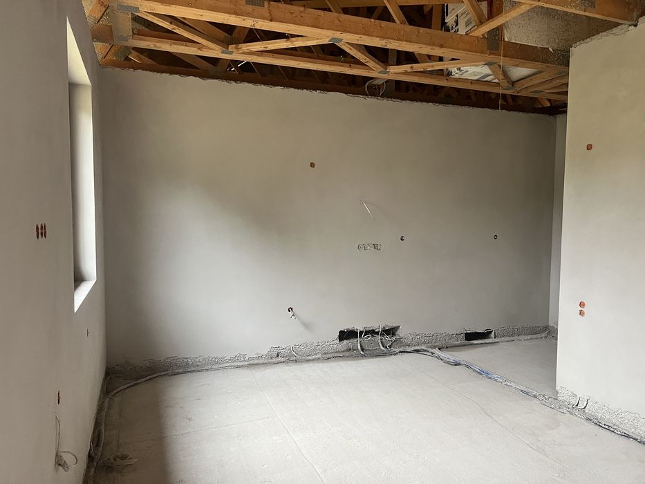 Tynki maszynowe cementowo-wapienne