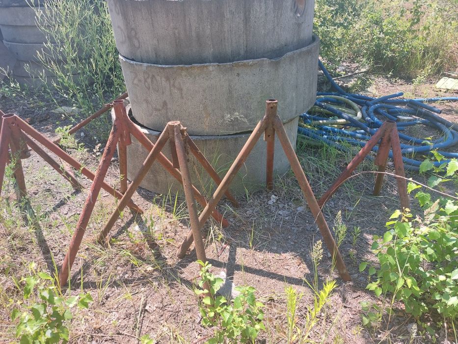 Konstrukcja pod znaki Stojak stojaki kozły