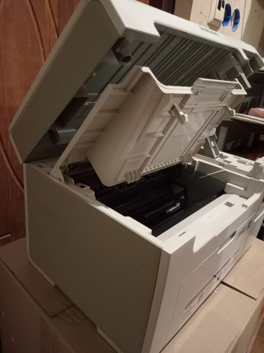 Продам МФУ Samsung SCX3405 w (принтер, ксерокс, сканер) с wi-fi.