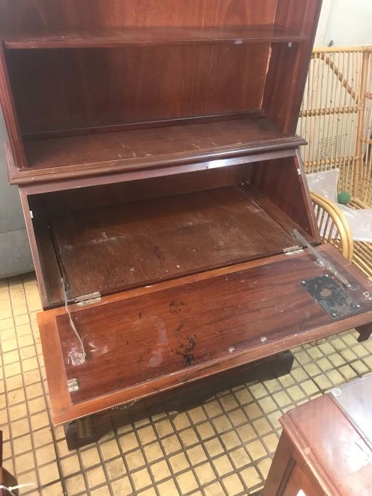 Study desk with shelves64575412406530121