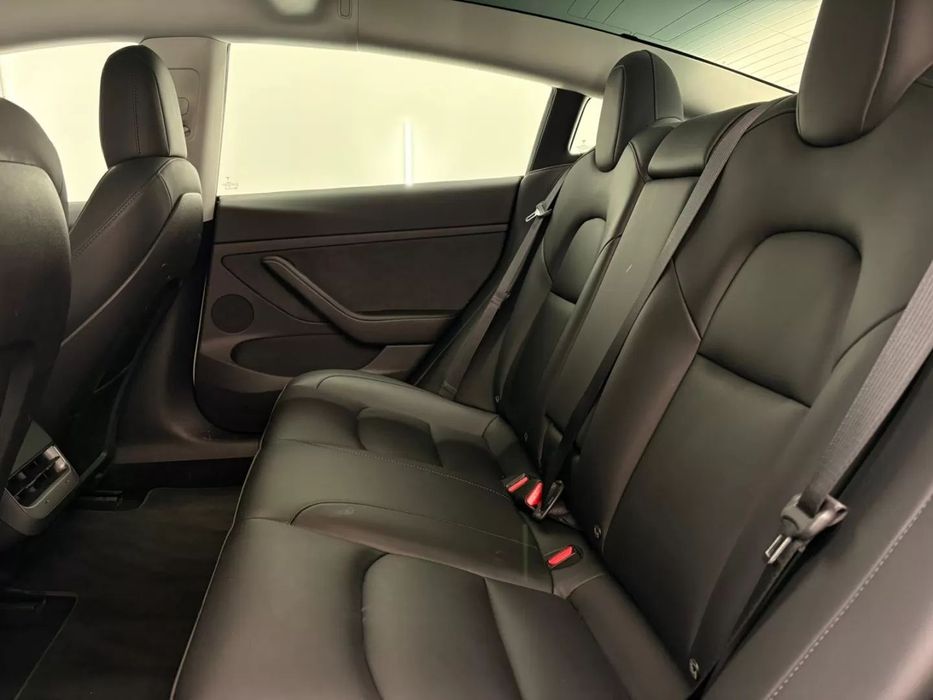 Tesla Model 3 Standard RWD Plus