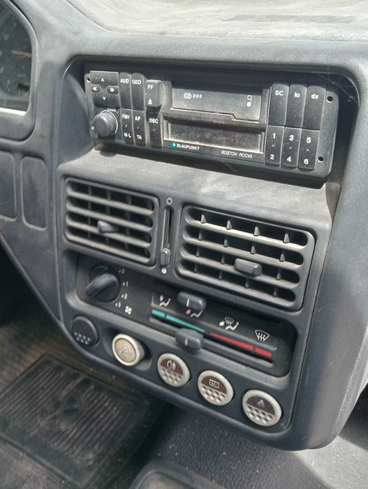 Peugeot 106 gasolina