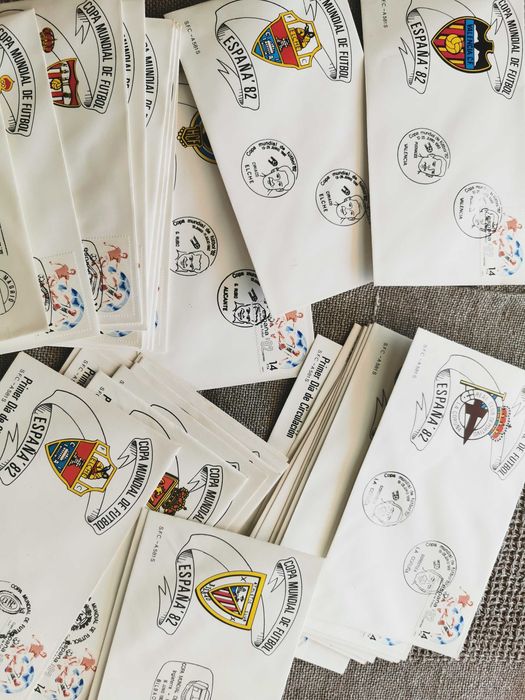 Carta postal com carimbo do dia