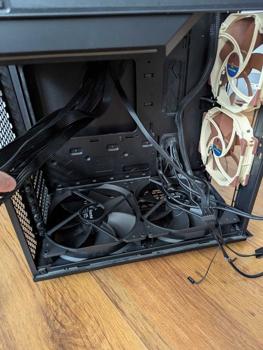 Fractal Design Torrent + 2 x NOCTUA + zasilacz Be Quiet 850