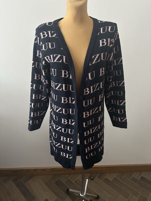 Sweter kardigan bizuu