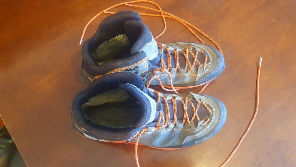 Botas Salewa - caminhada montanha