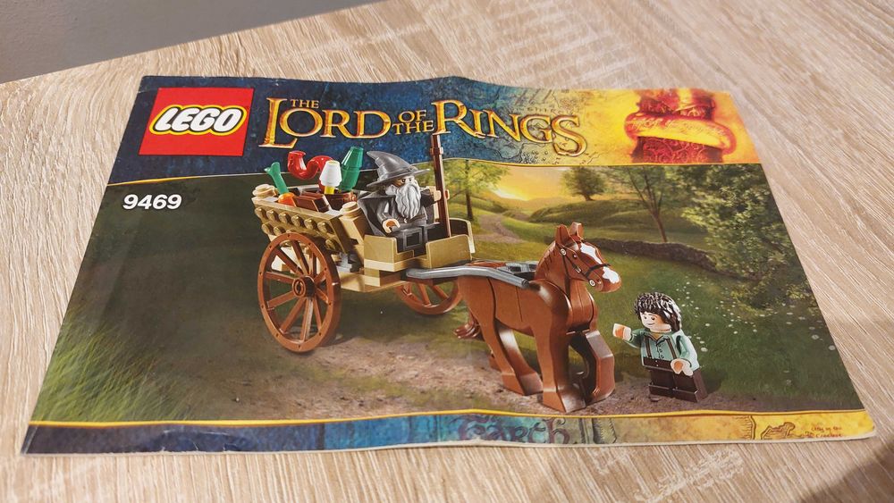 LEGO 9469 Lord of the Rings - Przybycie Gandalfa