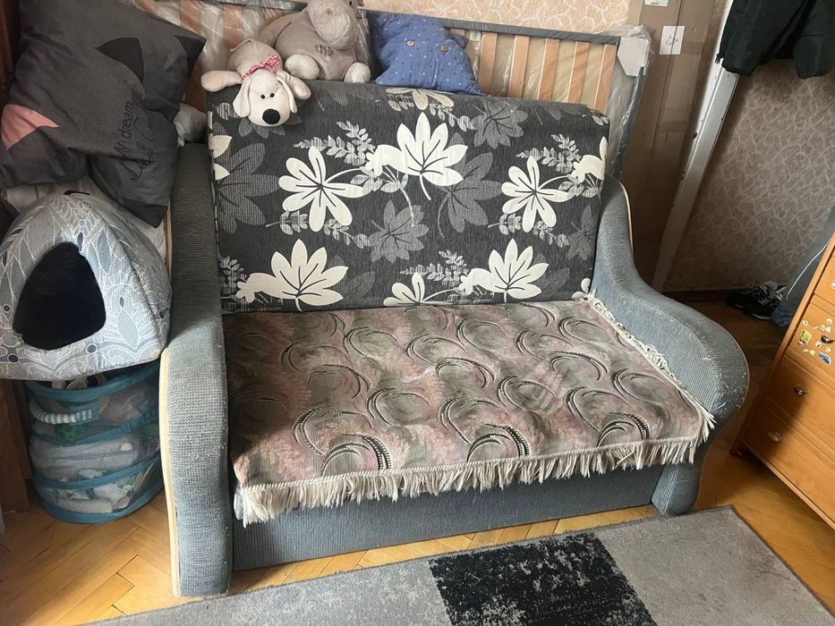 Диван САМОВИВІЗ читати опис