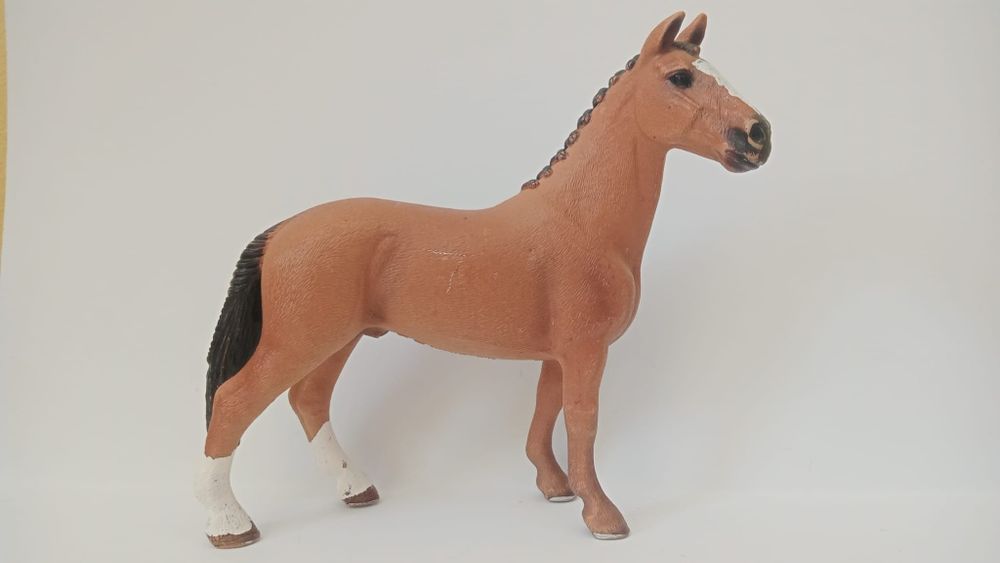 Wałach hanowerski schleich
