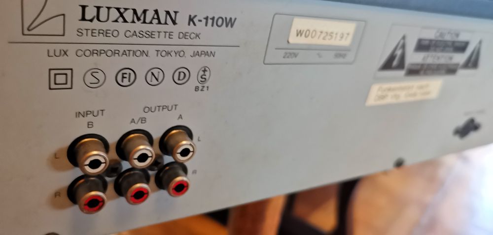 Luxman K110W - magnetofon kasetowy