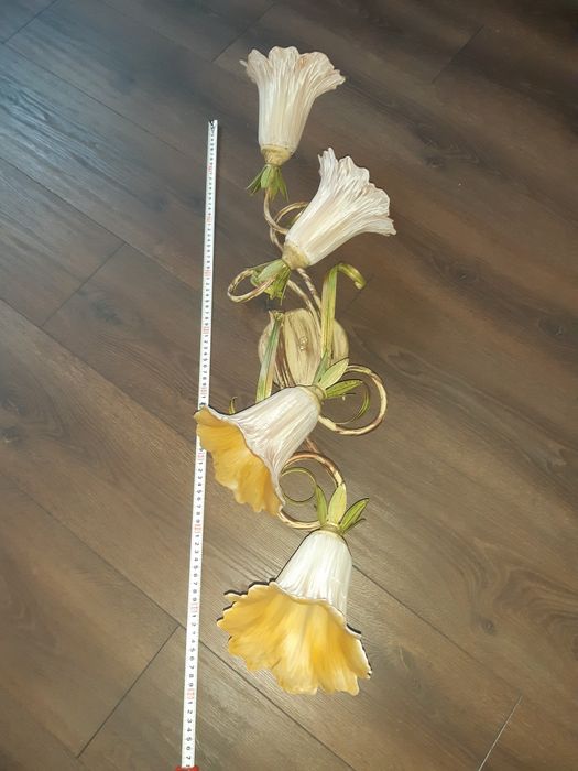 Продам люстру 90 см