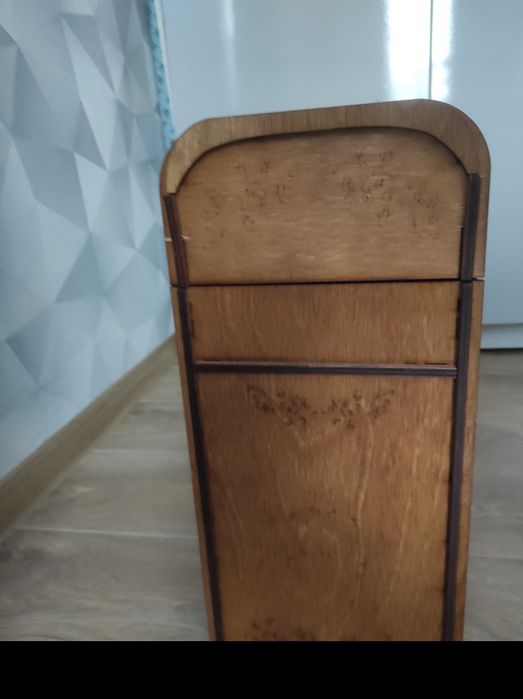 Міні-бар на 6 бутилок