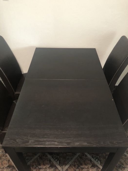 Mesa extensivel Ikea Preta