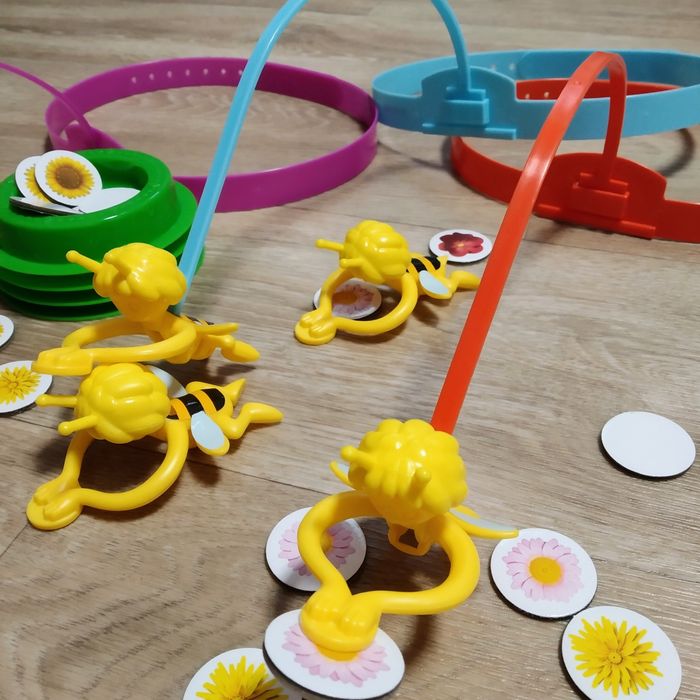 Настольная семейная игра Bizzy bees