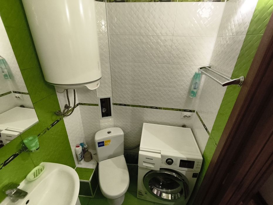 Продам отличную 2х комнатную квартиру в Ингульском районе.13линия.