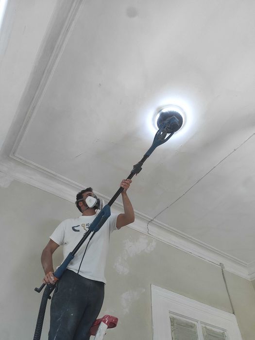 Obras - Restauração, Pintura, Conservação e Renovação de Habitações - Viseu
