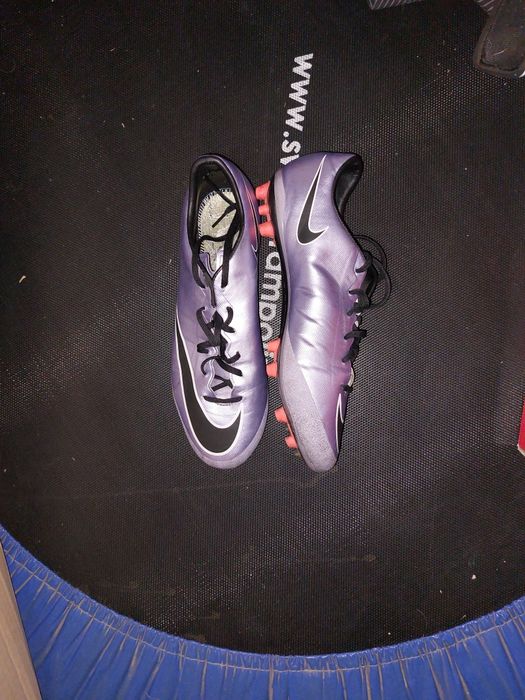Sprzedam korki, turfy Nike Mercurial !! Okazja !!