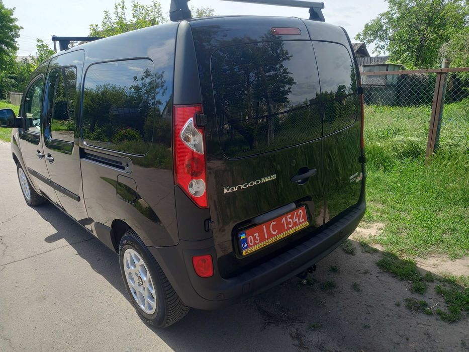 Продам Renault Kengo MAXI 2012