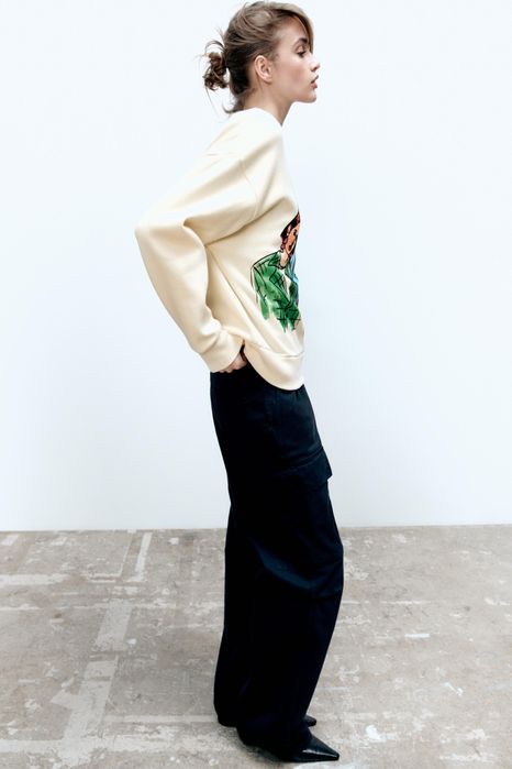 Світшот котоновий ZARA з дівчатами на флісі теплий оверсайз білий база