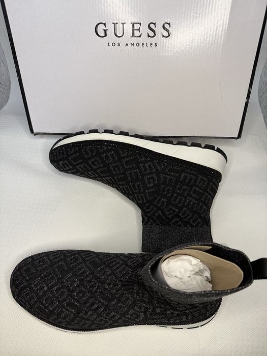 Жіночі кросівки-шкарпетки Guess Розмір 38/42