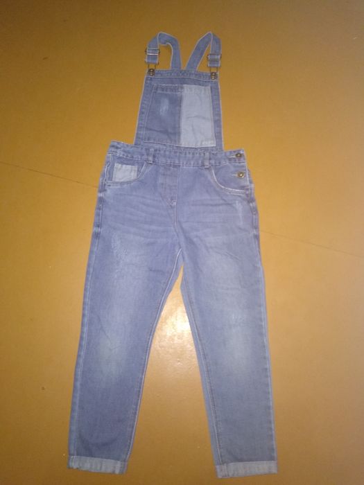 Джинсовый комбинезон 134