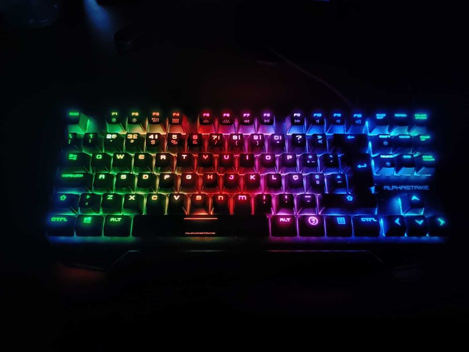 Teclado mecânico Ozone AlphaStrike