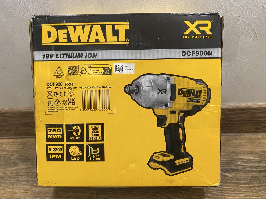 Гайковерт DeWalt DCF900