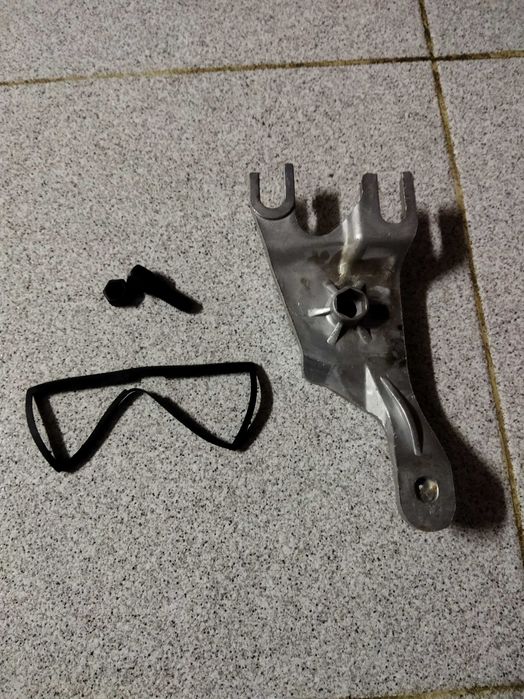 Apoio de braço automóvel