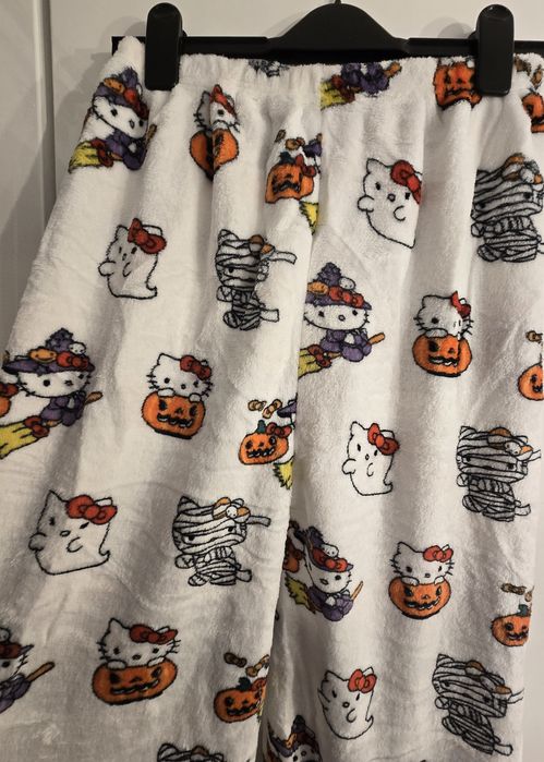 Spodnie do piżamy hello kitty halloween nowe M 38
