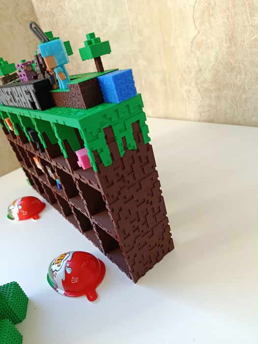 АКЦІЯ ‼️Стенд Майнкрафт Minecraft Kinder для фігурок Кіндер поличка