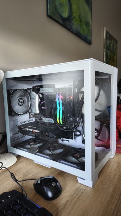 Computador caixa lian li, Ryzen 9 7900, placa gráfica 1650 e 32 GB Ram