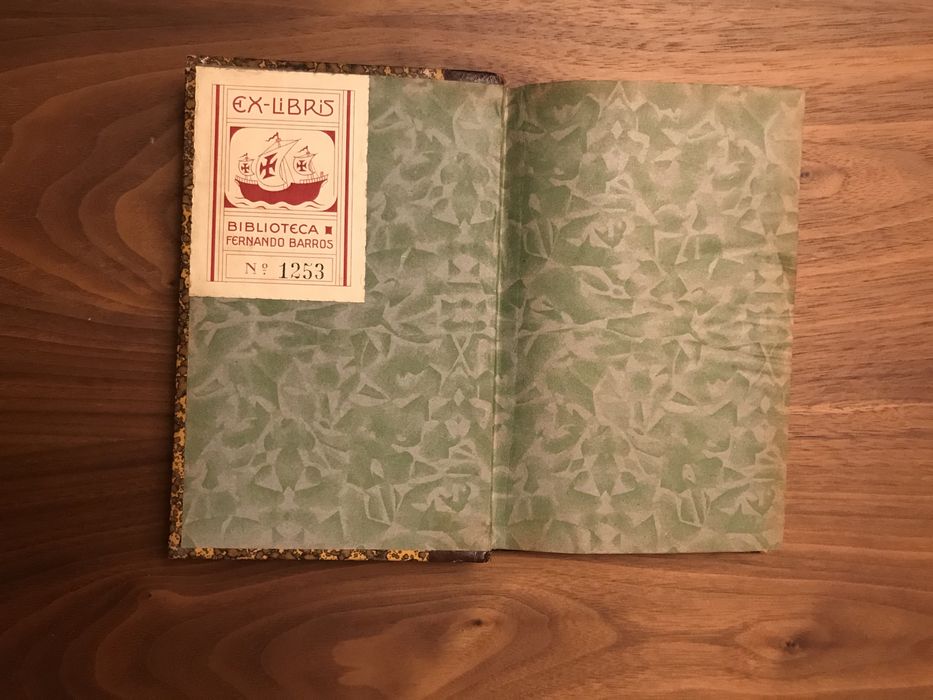 Livros a 2 eur cada