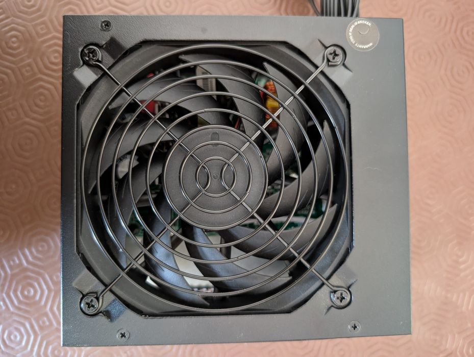 Fonte 500w nova em folha