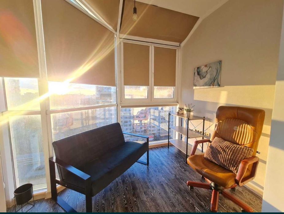 Продам 2-кімнатну квартиру на Маршала Говорова біля Парку Перемоги